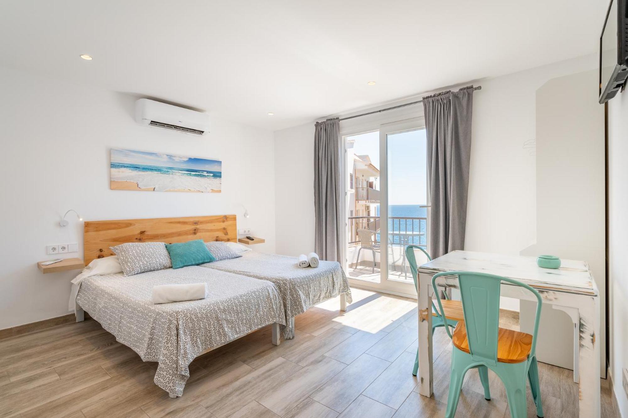 Apartamentos Marivent By Mhr Portocolom  Extérieur photo