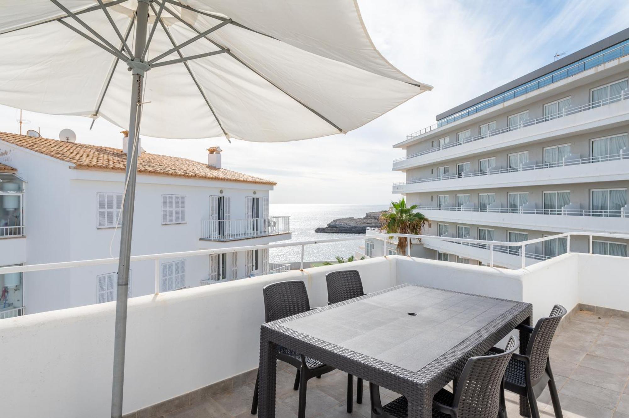 Apartamentos Marivent By Mhr Portocolom  Extérieur photo