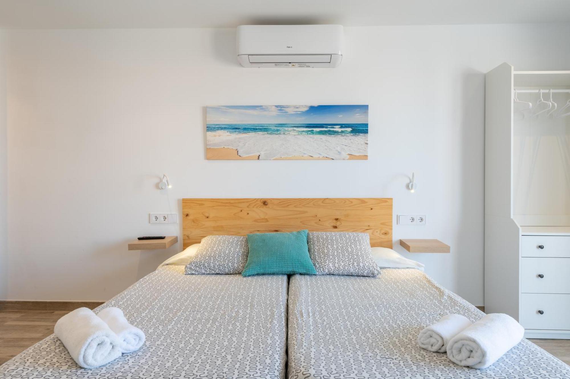 Apartamentos Marivent By Mhr Portocolom  Extérieur photo
